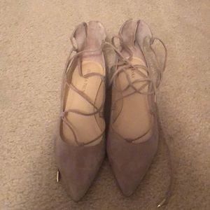 Ivanka Trump pointed flats